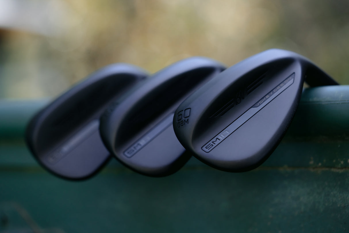 Titleist Vokey Design SM10 Wedge, Jet Black, Stahlschaft, Herren Linkshand - Golflaedchen.de