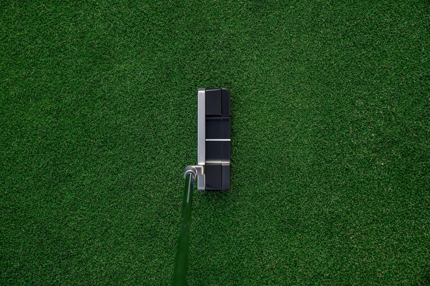 TaylorMade SYSTM2 Del Monte 92 Putter, Short Curve, Rechtshand - Golflaedchen.de