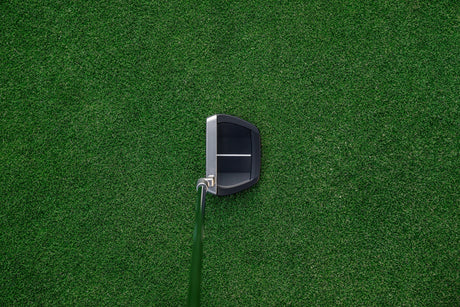 TaylorMade SYSTM2 Ardmore 72 Putter, Single Bend, Rechtshand - Golflaedchen.de