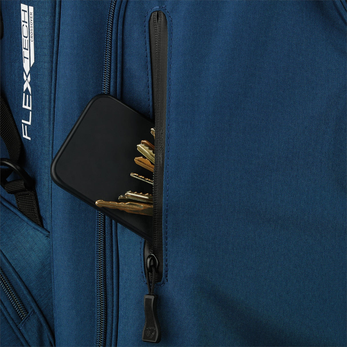 Taylor Made 2026 FlexTech Crossover Standbag, Navy - Golflaedchen.de